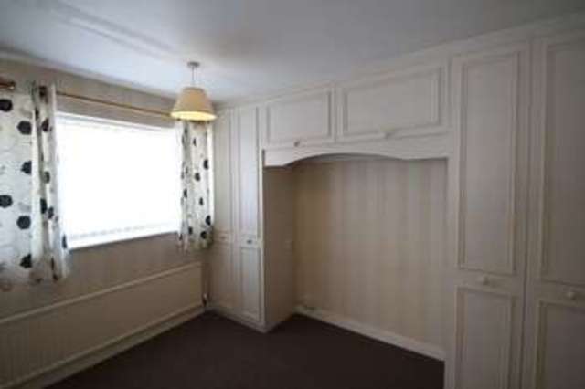  Image of 3 bedroom Semi-Detached house to rent in Augusta Close Rochdale OL12 at Augusta Close Cronkeyshaw Rochdale, OL12 6HT