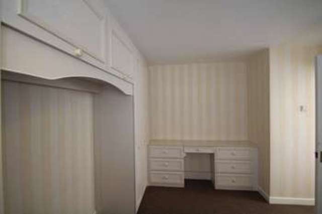  Image of 3 bedroom Semi-Detached house to rent in Augusta Close Rochdale OL12 at Augusta Close Cronkeyshaw Rochdale, OL12 6HT