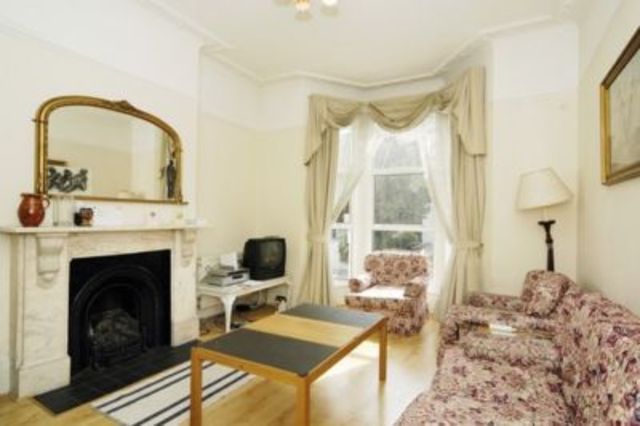  Image of 4 bedroom Flat to rent in Earls Court Gardens London SW5 at Earls Court Gardens  London, SW5 0TR
