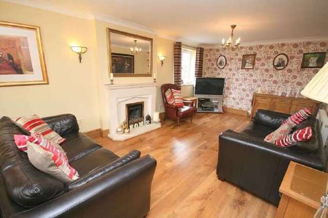  Image of 4 bedroom Detached house for sale in Badgers Gate Dunstable LU6 at Dunstable Beds. Church End, LU6 2BF