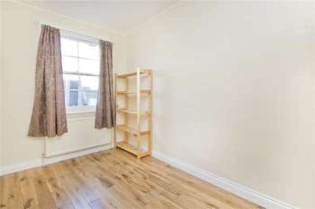  Image of 2 bedroom Flat to rent in Balls Pond Road London N1 at Canonbury, N1 4BW