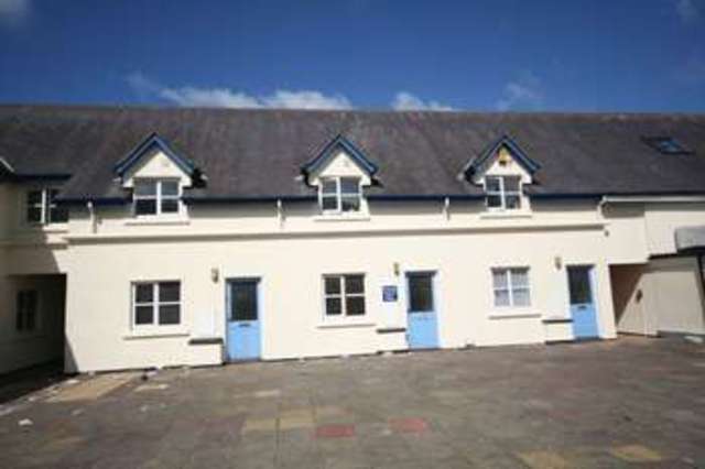  Image of 2 bedroom Terraced house to rent in High Street Bangor LL57 at Bangor, LL57 1NX