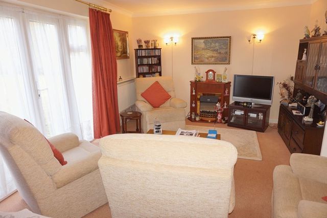  Image of 2 bedroom Flat for sale in Courtlands Crescent Banstead SM7 at Courtlands Crescent  Banstead, SM7 2PJ