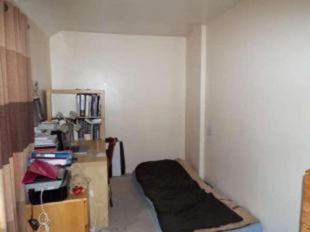  Image of 3 bedroom Terraced house for sale in Barclay Road London N18 at London  Upper Edmonton, N18 1EG