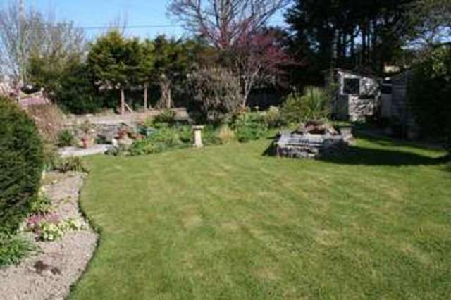  Image of 3 bedroom Detached house for sale in Barn Park Liverton Newton Abbot TQ12 at Barn Park Liverton Newton Abbot, TQ12 6HE