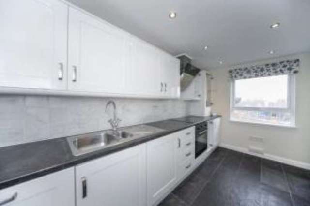  Image of 2 bedroom Maisonette for sale in Taunton Road London SE12 at 51 Taunton Road London Lee, SE12 8PL