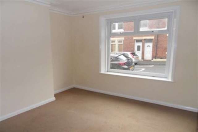  Image of 2 bedroom Flat to rent in Barrasford Street Wallsend NE28 at Wallsend, NE28 0JZ