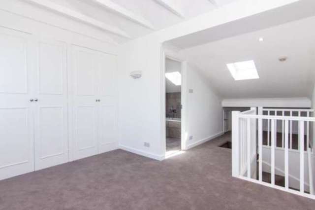  Image of 3 bedroom Maisonette for sale in Bartle Road London W11 at Notting Hill London Notting Hill, W11 1RF