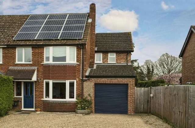  Image of 4 bedroom Semi-Detached house for sale in Basingstoke Road Three Mile Cross Reading RG7 at Basingstoke Road  Reading, RG7 1AX