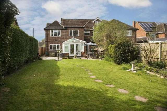  Image of 4 bedroom Semi-Detached house for sale in Basingstoke Road Three Mile Cross Reading RG7 at Basingstoke Road  Reading, RG7 1AX
