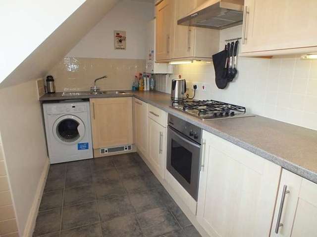  Image of 2 bedroom Flat to rent in Bassett Green Road Southampton SO16 at Bassett 200 Bassett Green Road Southampton, SO16 3EU
