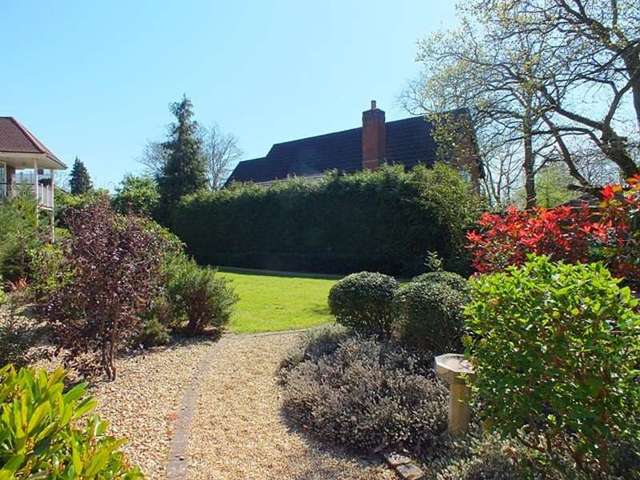 Image of 2 bedroom Flat to rent in Bassett Green Road Southampton SO16 at Bassett 200 Bassett Green Road Southampton, SO16 3EU