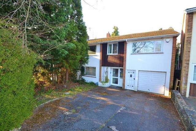  Image of 3 bedroom Detached house for sale in The Parkway Southampton SO16 at Southampton, SO16 3PQ