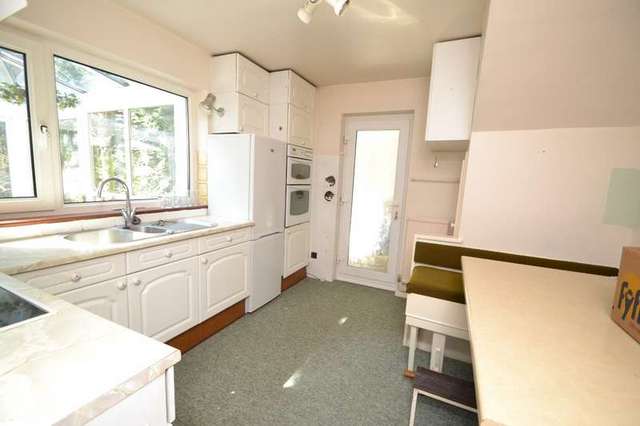  Image of 3 bedroom Detached house for sale in The Parkway Southampton SO16 at Southampton, SO16 3PQ