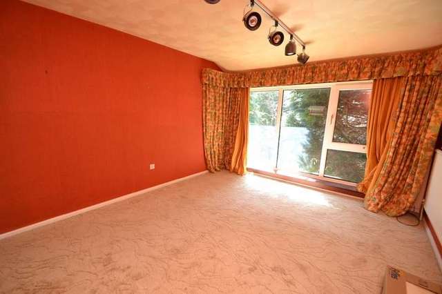  Image of 3 bedroom Detached house for sale in The Parkway Southampton SO16 at Southampton, SO16 3PQ