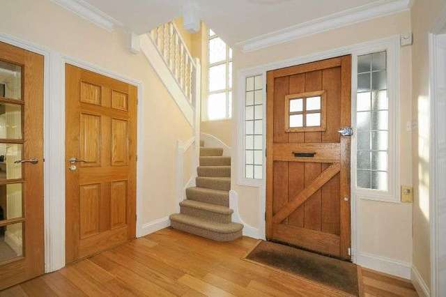  Image of 4 bedroom Detached house for sale in Batchworth Lane Northwood HA6 at Northwood, HA6 3HG