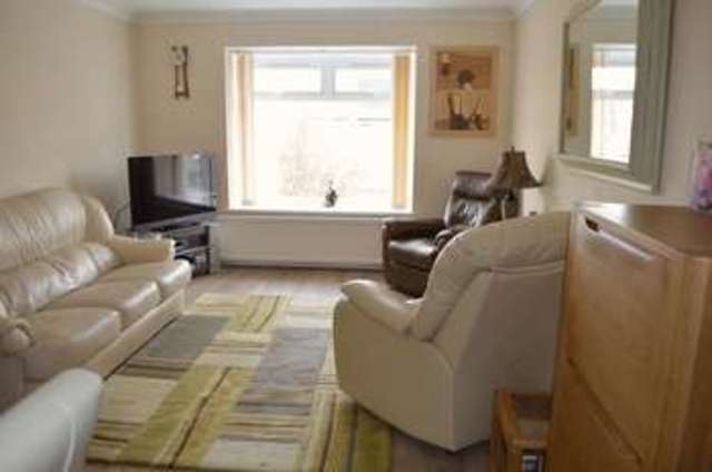  Image of 2 bedroom Flat for sale in Bath Road Longwell Green Bristol BS30 at Bath Road Longwell Green Bristol, BS30 9DX