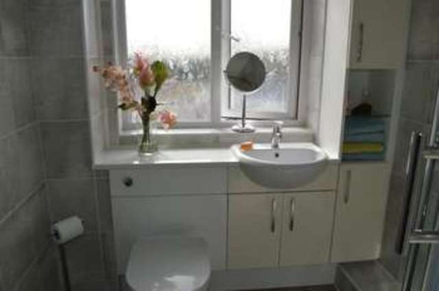  Image of 2 bedroom Flat for sale in Bath Road Longwell Green Bristol BS30 at Bath Road Longwell Green Bristol, BS30 9DX