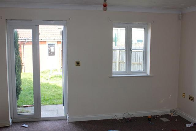  Image of 3 bedroom End of Terrace for sale in Battery Road London SE28 at West Thamesmead London Thamesmead, SE28 0JN