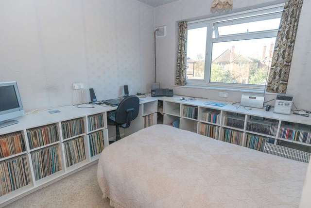  Image of 3 bedroom Detached house for sale in Beacon Drive Loughborough LE11 at Loughborough, LE11 2BD