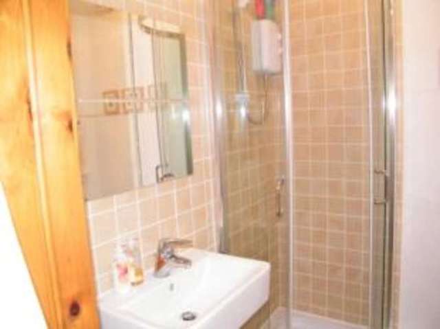  Image of 2 bedroom End of Terrace for sale in Beckside Staithes Saltburn-by-the-Sea TS13 at Staithes Saltburn-by-the-Sea Staithes, TS13 5BU