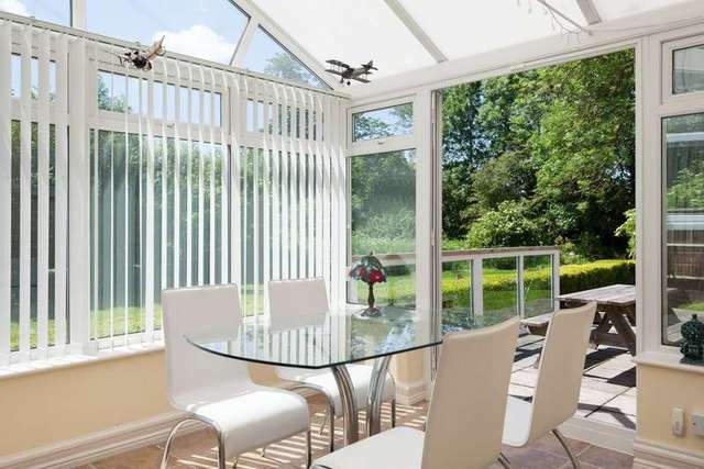  Image of 4 bedroom Detached house to rent in Mill Lane Bedhampton Havant PO9 at Old Bedhampton Havant Hampshire, PO9 3JH