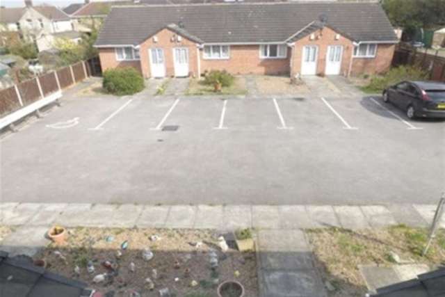  Image of 1 bedroom Flat to rent in Bellhouse Road Sheffield S5 at Sheffield, S5 0RF
