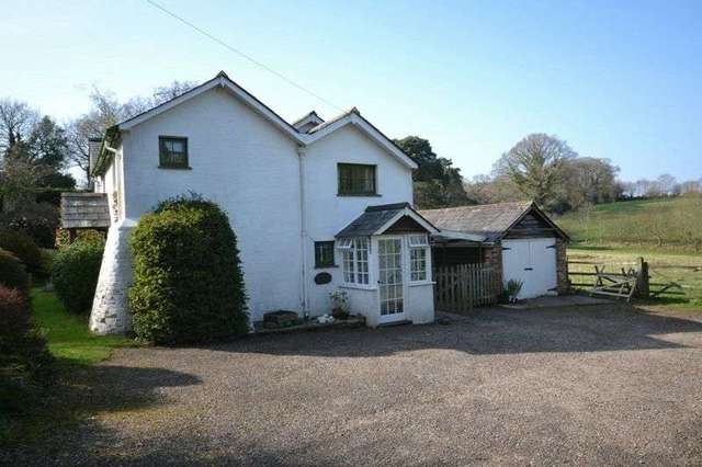  Image of 3 bedroom Detached house for sale in Bendarroch Road West Hill Ottery St. Mary EX11 at West Hill  Ottery St Mary, EX11 1UW