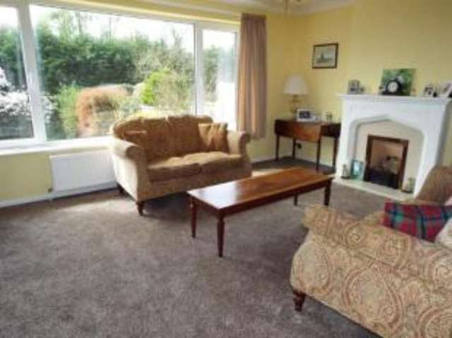  Image of 3 bedroom Detached house for sale in Haresland Close Benfleet SS7 at Benfleet Essex Daws Heath, SS7 2UT