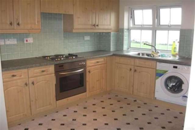  Image of 2 bedroom Flat to rent in The Spinnakers Aigburth Liverpool L19 at Liverpool, L19 3RY