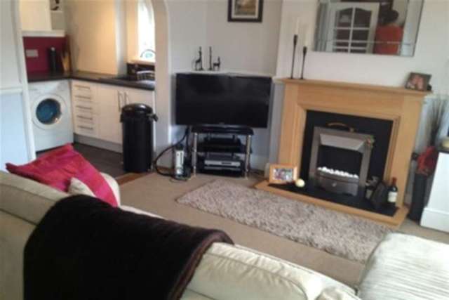  Image of 1 bedroom Flat to rent in Beresford Road Cardiff CF24 at Cardiff, CF24 1RA
