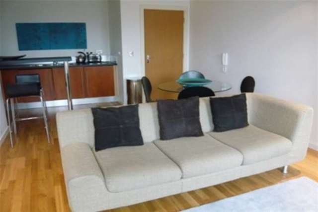  Image of 1 bedroom Flat to rent in Gotts Road Leeds LS12 at Leeds, LS12 1DE