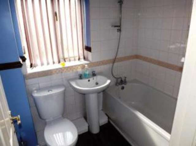  Image of 3 bedroom Semi-Detached house for sale in Bevan Court Great Horton Bradford BD7 at Bradford West Yorkshire Buttershaw, BD7 4RT