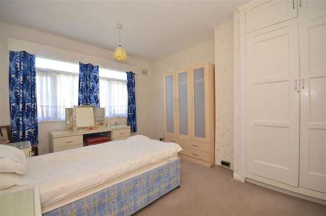  Image of 3 bedroom Semi-Detached house for sale in Bevan Way Hornchurch RM12 at Hornchurch Essex Hornchurch, RM12 6EJ