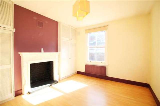  Image of 2 bedroom Flat for sale in Beverstone Road London SW2 at Brixton, SW2 5AL