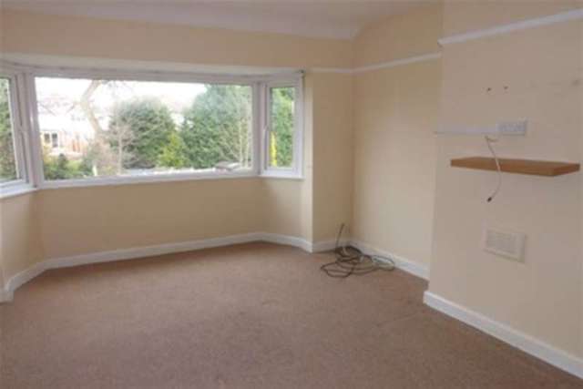  Image of 3 bedroom Property to rent in Bibury Road Hall Green Birmingham B28 at Birmingham, B28 0HG
