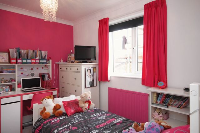 Image of 7 bedroom Detached house to rent in Bishops Field Aston Clinton Aylesbury HP22 at Bishops Field  Aston Clinton, HP22 5BB