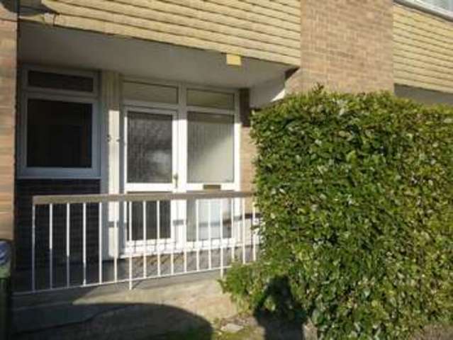  Image of 3 bedroom Flat for sale in Bishops Walk Aylesbury HP21 at Winchester House Bishops Walk Aylesbury, HP21 7LD