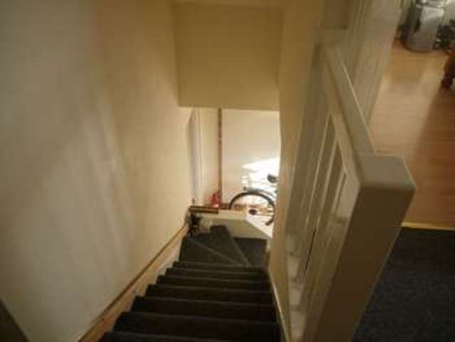  Image of 3 bedroom Flat for sale in Bishops Walk Aylesbury HP21 at Winchester House Bishops Walk Aylesbury, HP21 7LD