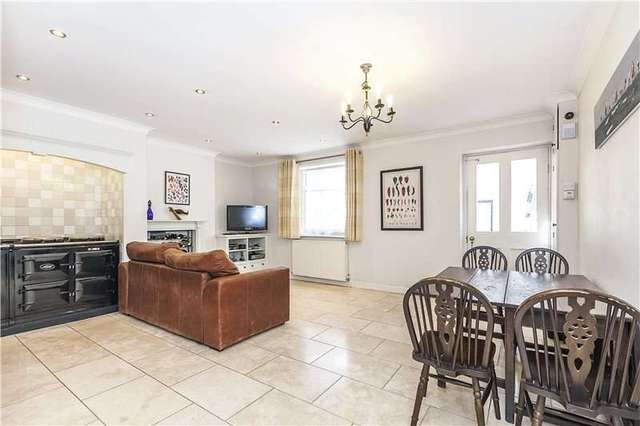  Image of 4 bedroom Terraced house for sale in Blackheath Road London SE10 at London  Greenwich, SE10 8PE