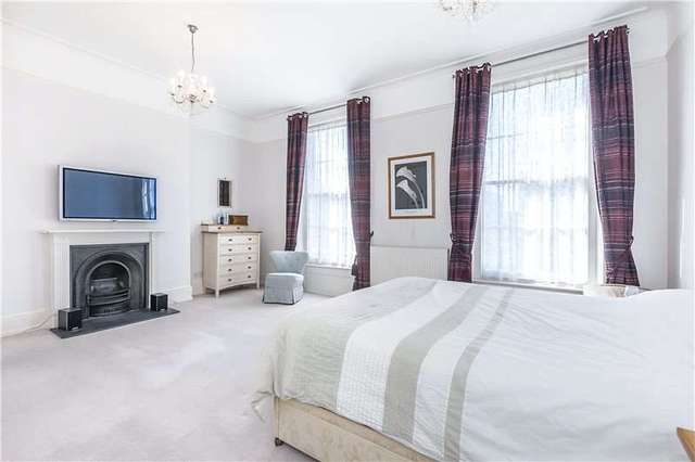  Image of 4 bedroom Terraced house for sale in Blackheath Road London SE10 at London  Greenwich, SE10 8PE