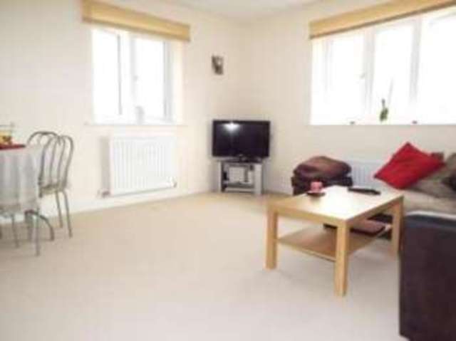  Image of 1 bedroom Flat for sale in Kelmscott Way Bognor Regis PO21 at 18 Kelmscott Way Bognor Regis Aldwick, PO21 5DQ