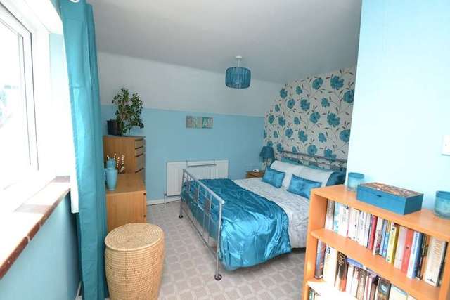  Image of 3 bedroom Detached house for sale in Riverside Road Blandford Forum DT11 at Blandford Forum, DT11 7ES