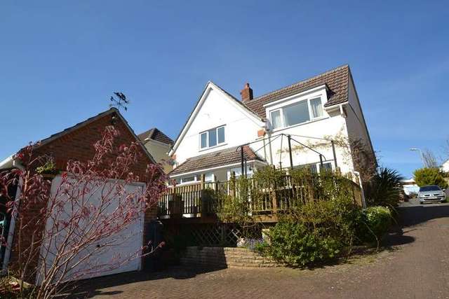  Image of 3 bedroom Detached house for sale in Riverside Road Blandford Forum DT11 at Blandford Forum, DT11 7ES