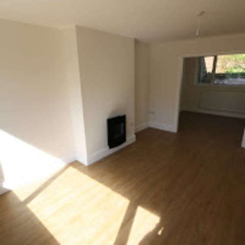  Image of 3 bedroom Semi-Detached house to rent in Bonhay Road Exeter EX4 at Bonhay Road  Exeter, EX4 4JD