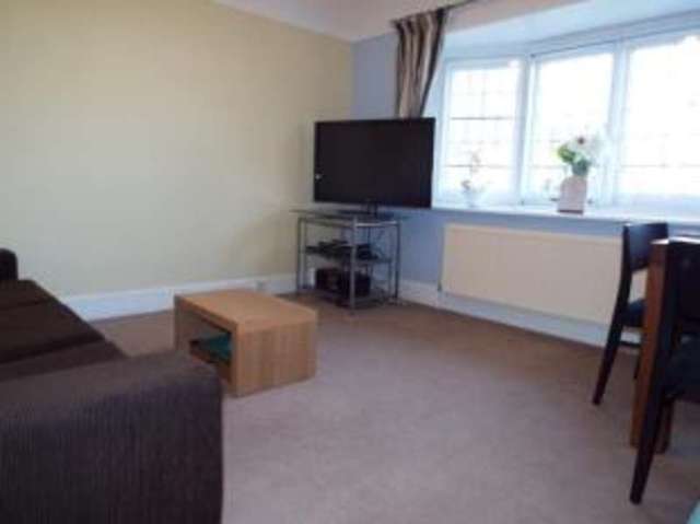  Image of 1 bedroom Flat for sale in Wollstonecraft Road Pokesdown Bournemouth BH5 at Boscombe Manor Bournemouth Boscombe, BH5 1JQ