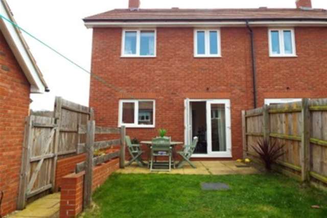  Image of 3 bedroom Semi-Detached house to rent in Boulder Close Wilnecote Tamworth B77 at Tamworth, B77 5FQ
