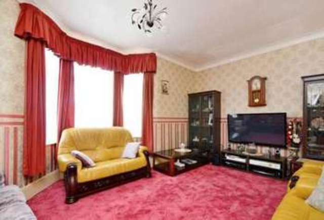  Image of 5 bedroom Terraced house for sale in Boundary Road London E13 at Boundary Road  London, E13 9PS