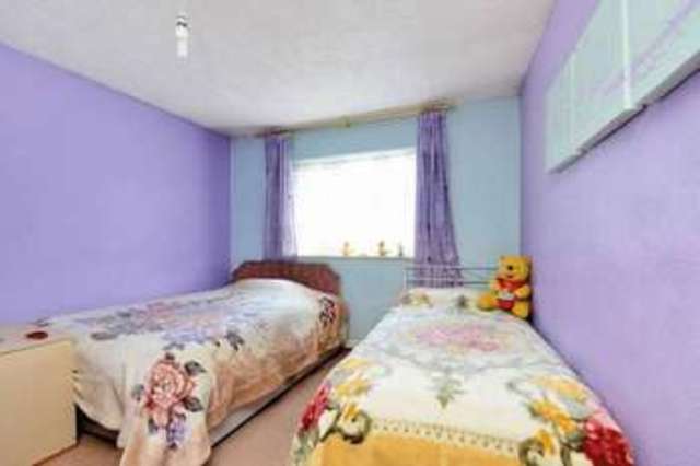  Image of 5 bedroom Terraced house for sale in Boundary Road London E13 at Boundary Road  London, E13 9PS