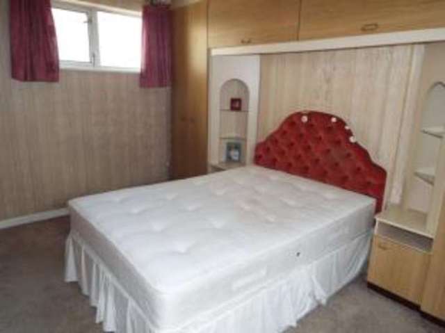  Image of 1 bedroom Flat for sale in Ashley Road Boscombe Bournemouth BH1 at Bournemouth Dorset Boscombe, BH1 4LJ